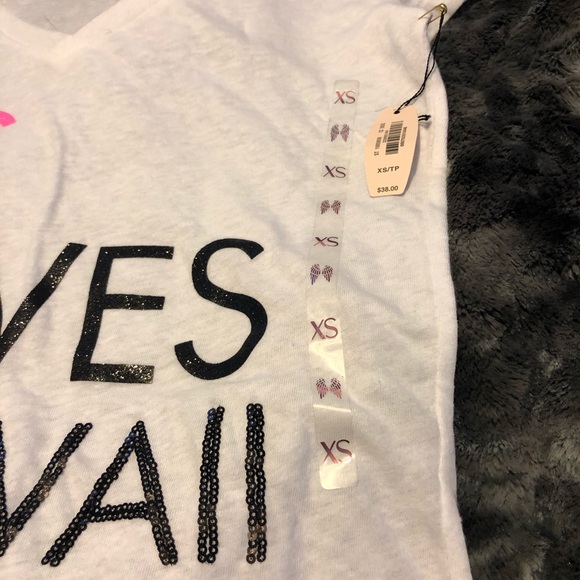 Vs Hawaii shirt NWT - Picture 2 of 2